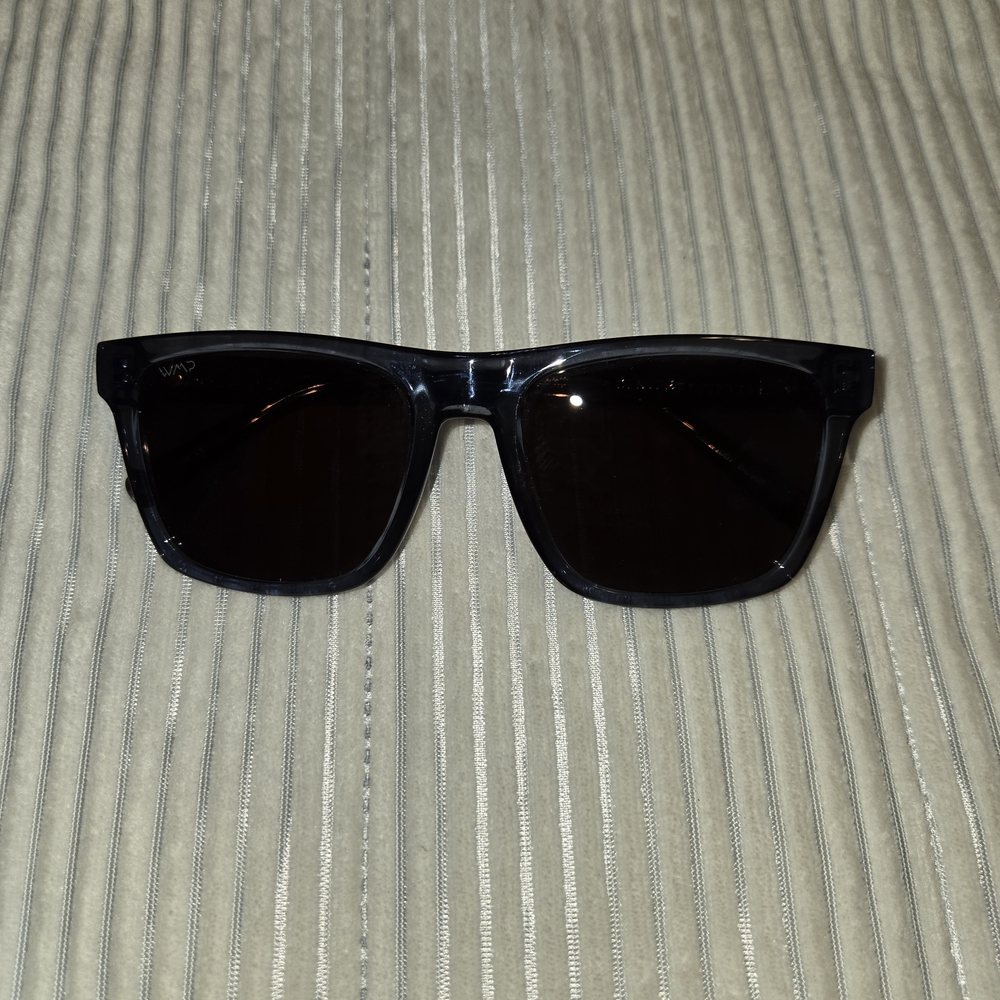 Chic Blue Sunglasses with Orange Lens for Men